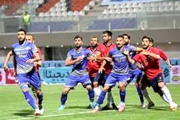 شکست تیم گل گهر سیرجان مقابل تیم فوتبال نساجی مازندران