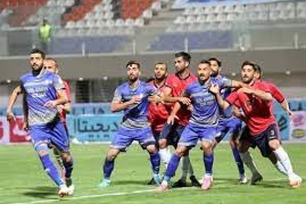 شکست تیم گل گهر سیرجان مقابل تیم فوتبال نساجی مازندران