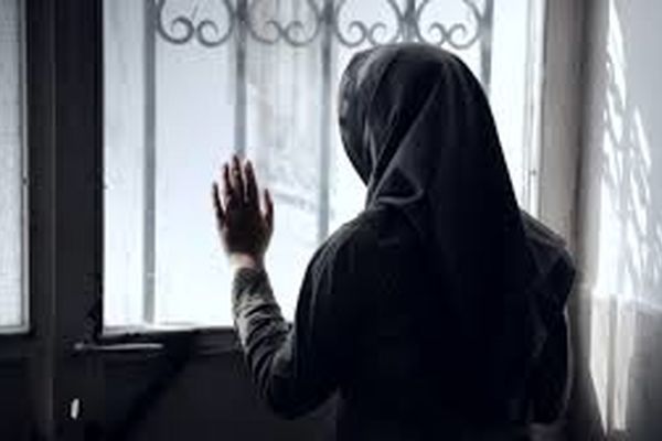 سرنوشت پر از دلهره برای زن جوانی که به عقد موقت دوست همسرش درآمد