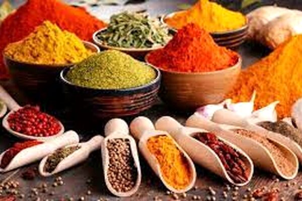 بهترین ادویه‌ها برای حفظ سلامت بدن/با خوراکی‌های مفید سیستم ایمنی بدن را تقویت کنید
