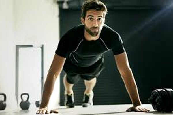 حرکات بدنسازی که خیلی از مربی‌ها پیشنهاد می‌کنند انجام ندهیم