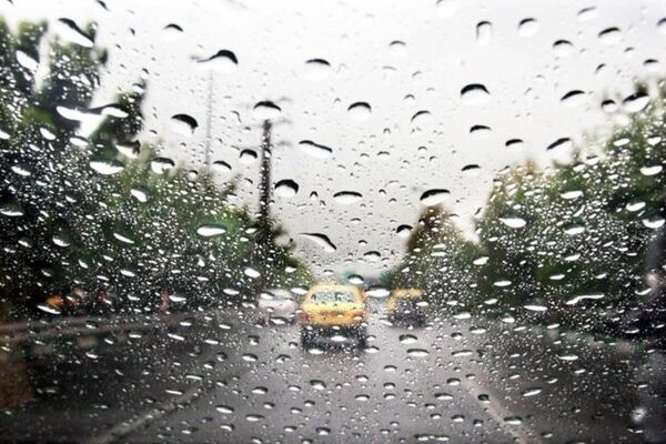 وزش باد و بارندگی پدیده غالب امروز در خراسان رضوی است