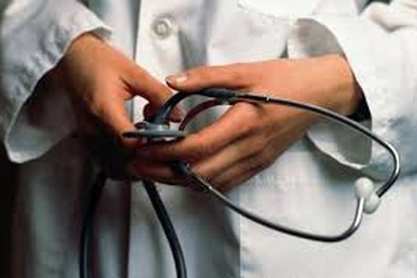 لغو پروانه پزشکی و پرداخت دیه؛ در انتظار پزشکان با قصور پزشکی