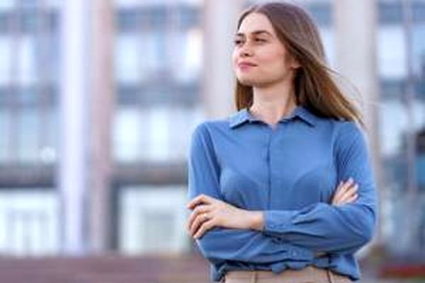 مودب بودن؛ یکی از راه‌های جذب افراد