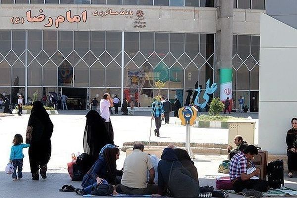 افزایش ۴۰ درصدی ورود زائران به مشهد در دهه کرامت امسال/نزدیک به ۲ میلیون زائر وارد مشهد ش