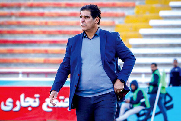 بازگشت مربی مشهدی به فوتبال