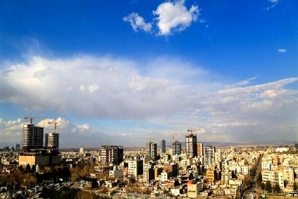 کیفیت هوای مشهد قابل قبول و آسمان آفتابی است