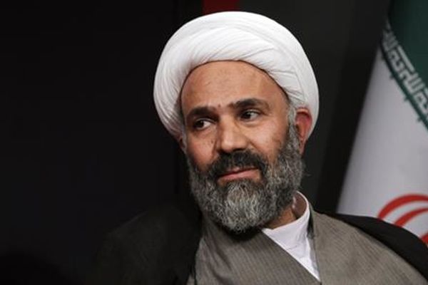 احکام برنامه هفتم باید با نگاهی آرمانی اما قابل تحقق، تصویب شود