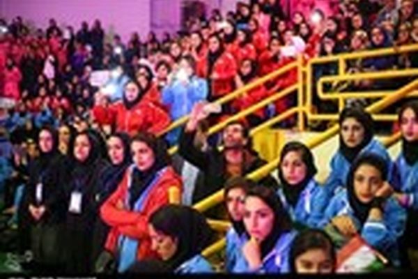 آغاز مسابقات ورزشی فرهنگیان سراسر کشور در مشهد