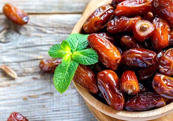 رژیم لاغری و کاهش وزن با خرما
