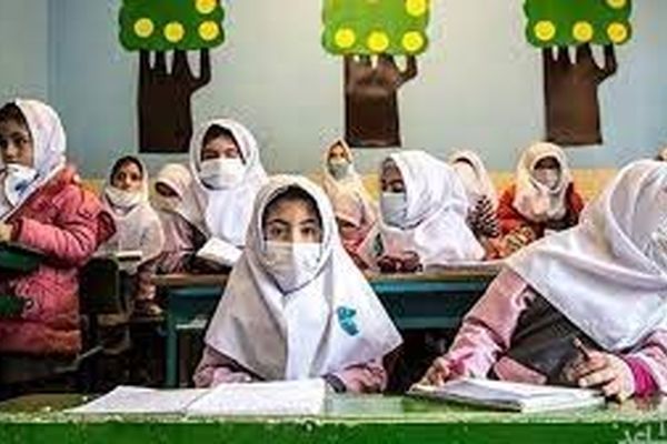 مثبت بودن تست کرونا چند دانش‌آموز در مشهد باعث تعطیلی مدارس شد
