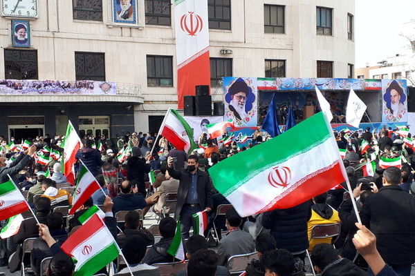 استاندار: مردم با استقرار نظام اسلامی صاحب ثروت‌های مادی و معنوی خود شدند