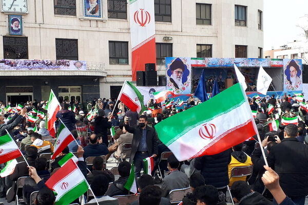 استاندار: مردم با استقرار نظام اسلامی صاحب ثروت‌های مادی و معنوی خود شدند