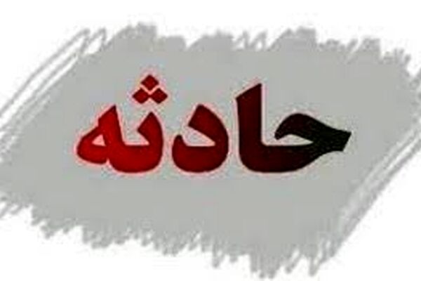 برخورد خودرو سنگین با ستون برق در خیابان حر عاملی باعث قطع برق شد
