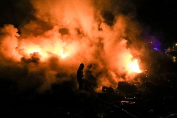 یک کشته در واژگونی کامیون در محور تربت حیدریه -مشهد