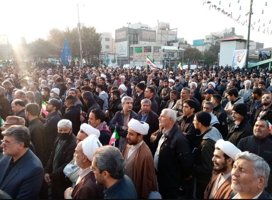 پیکر شهید براتی در مشهد تشییع شد