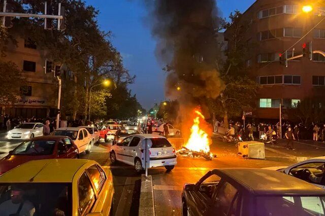 ۲ شهید و ۳ مجروح در مشهد/ هدف دشمن بهره‌گیری از اراذل و اوباش است