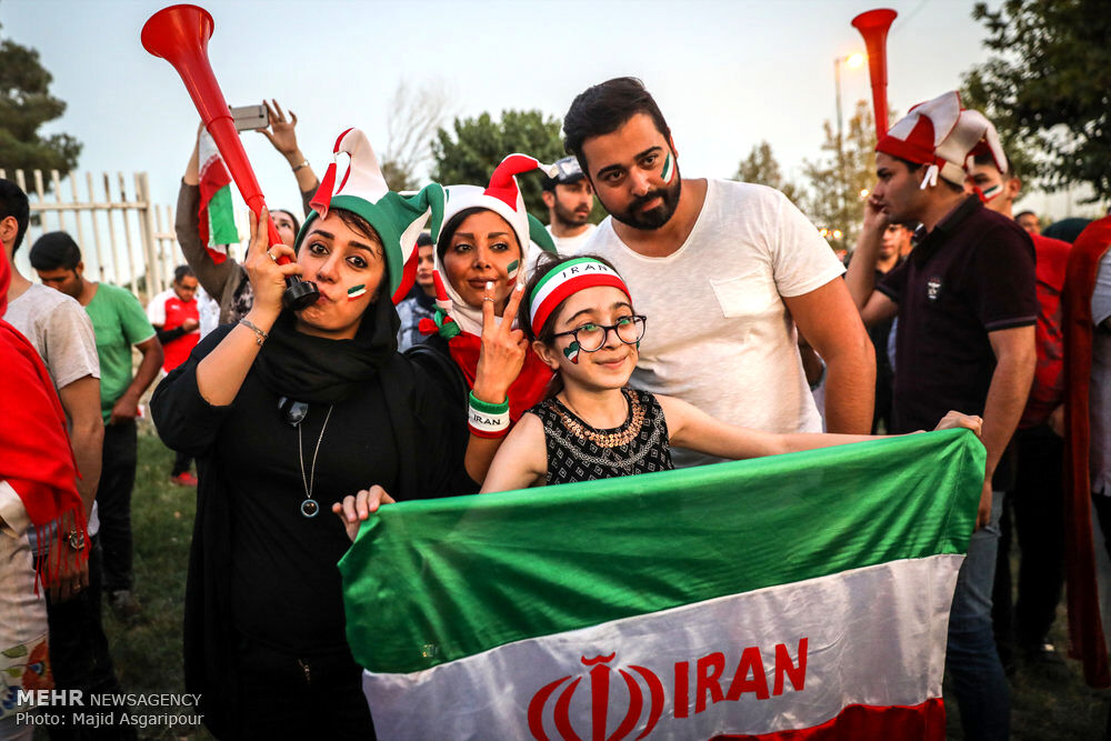 دانشگاه ها فردا ساعت ۱۴ تعطیل می‌شوند