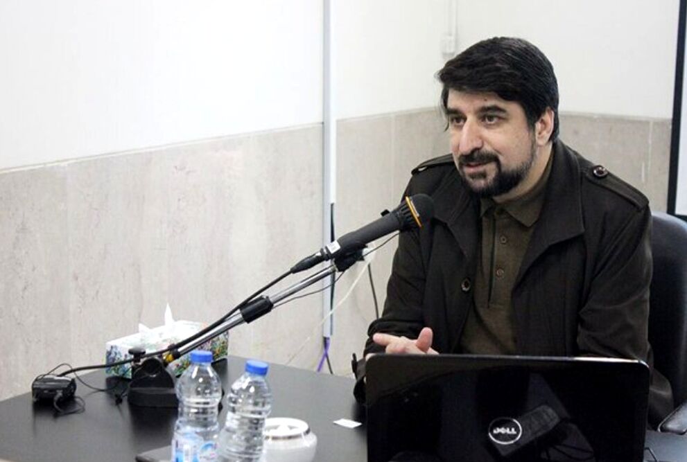 نبود شناخت از آزادی آن را به یک بحران تبدیل می‌کند