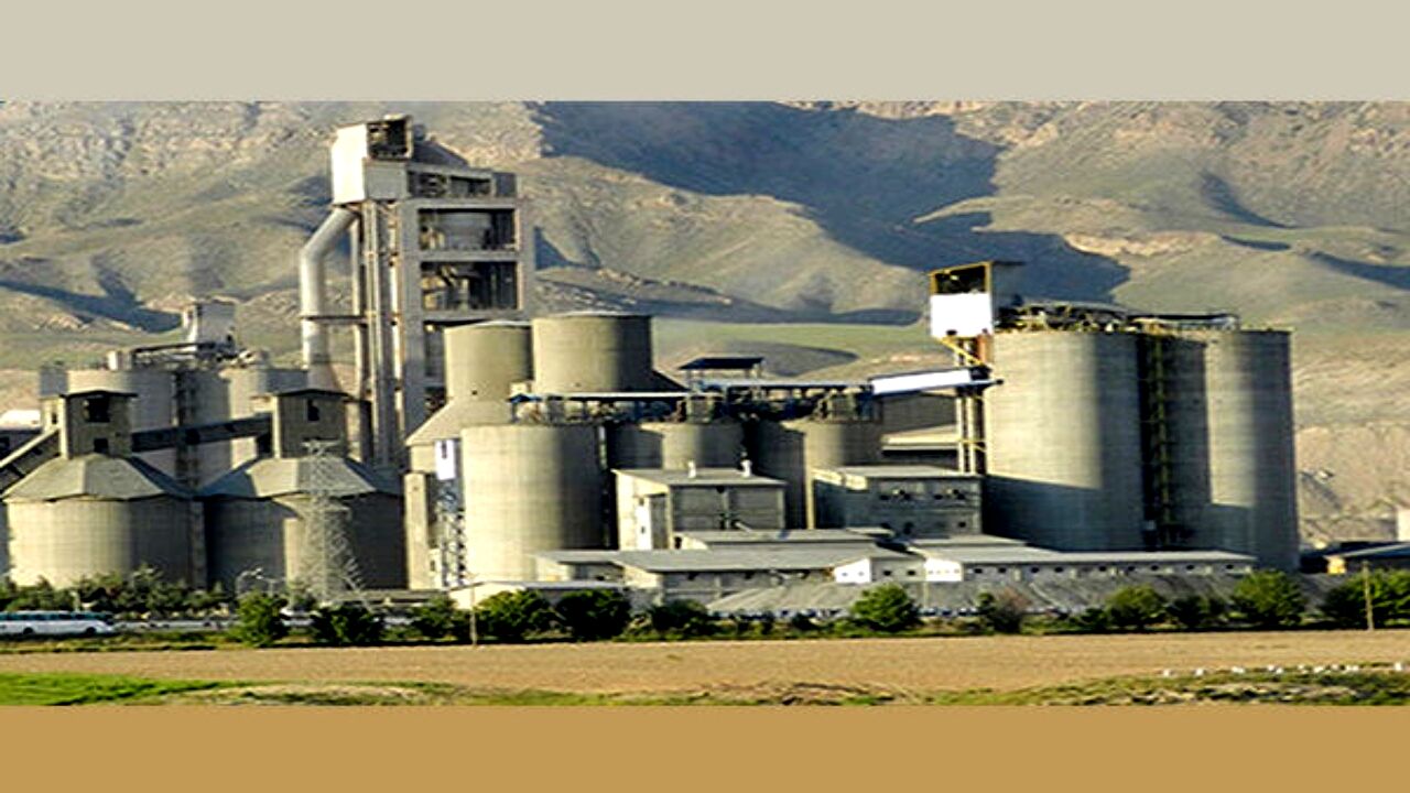 واحدهای صنعتی سیمان خراسان رضوی سوخت مایع را جایگزین گاز کردند
