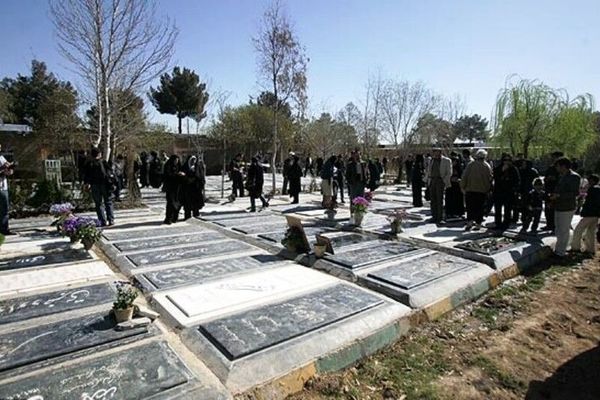 بهشت رضا(ع) تا ۲ سال آینده ظرفیت پذیرش دارد