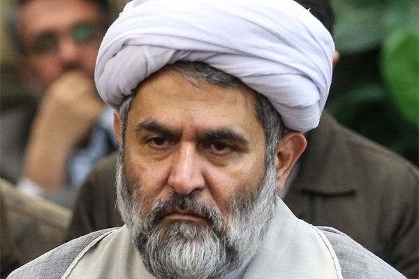 حجت الاسلام طائب: دشمن در جنگ ترکیبی به دنبال تفرقه افکنی بین مردم است