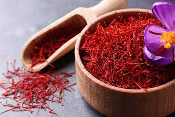 ادعای نماینده مجلس:‌ اعضای شورای ملی زعفران دروغ می‌گویند/ تعمدا قیمت زعفران را پایین آوردند‌