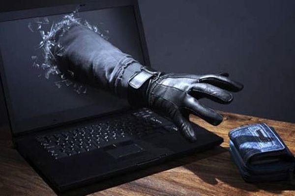 موج سواری کلاهبرداران سایبری با ارسال پیامک جاماندگان سهام عدالت