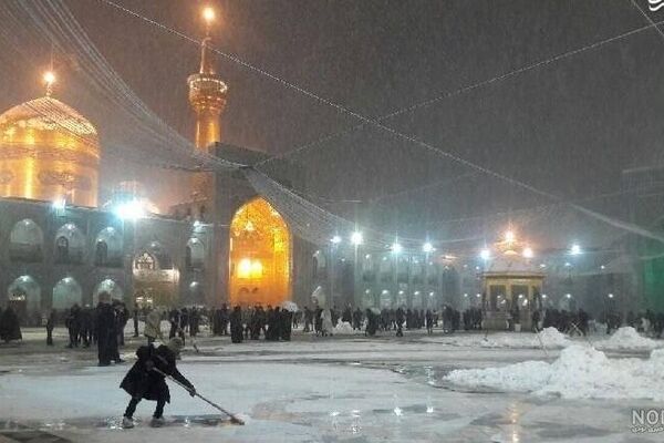 غیرحضوری شدن برخی مدارس‌ خراسان رضوی به دلیل برودت هوا و بارش برف