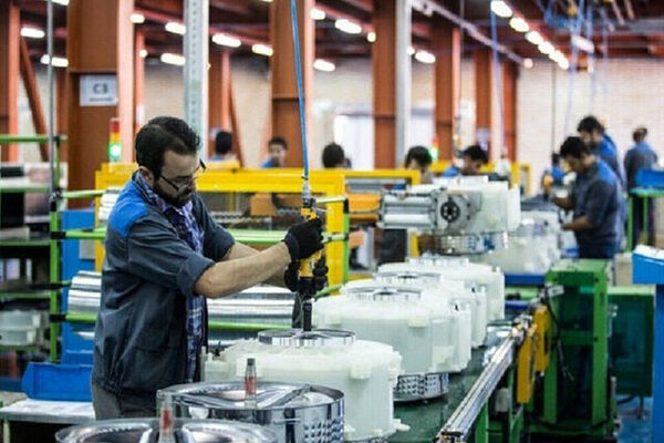 وصل برق واحدهای تولیدی در خراسان رضوی متناسب با شرایط انجام می‌شود