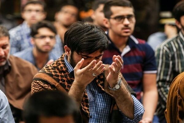 برگزاری مراسم اعتکاف دانشجویان با شعار اقتدار معنوی در مشهد