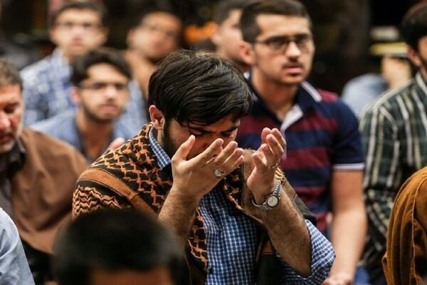 برگزاری مراسم اعتکاف دانشجویان با شعار اقتدار معنوی در مشهد