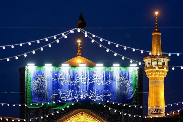 گلباران حرم امام مهربانی‌ها در شام میلاد جواد الائمه (ع)