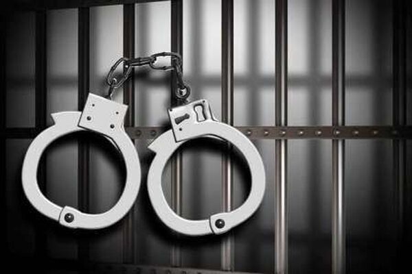 دستگیری ۲ متهم به سرقت میلیاردی طلا و وجوه نقد در نیشابور
