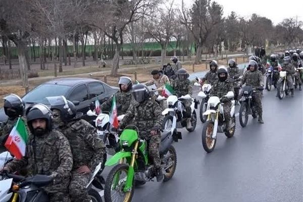 رژه موتوری یگان‌های مسلح خراسان رضوی در مشهد