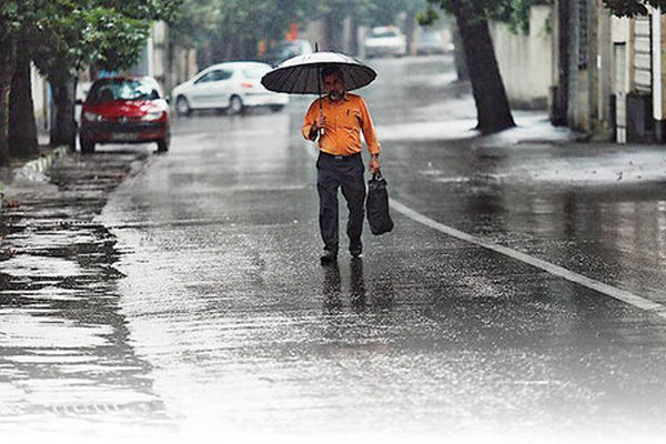 پیش بینی بارش پراکنده باران با احتمال رعدوبرق در خراسان رضوی