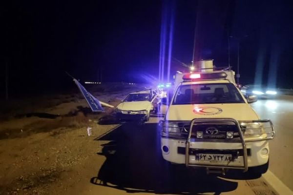 ۶ مصدوم در انحراف خودرو سواری پژو پارس در محور مشهد _ ملک آباد