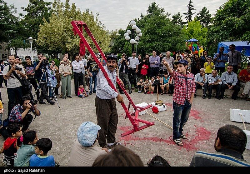 ۵۰ تئاتر صحنه ای و خیابانی در نوروز ۱۴۰۲ اجرا شد