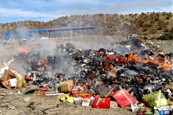 کشف و معدوم سازی یک و نیم تن مواد غذایی غیر قابل مصرف در شهرستان کاشمر