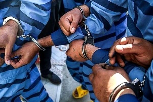 ۲ زورگیر حرفه ای در مشهد شناسایی و دستگیر شدند