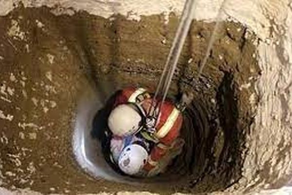 یک مقنی در خوشاب خراسان رضوی درون چاه جان باخت