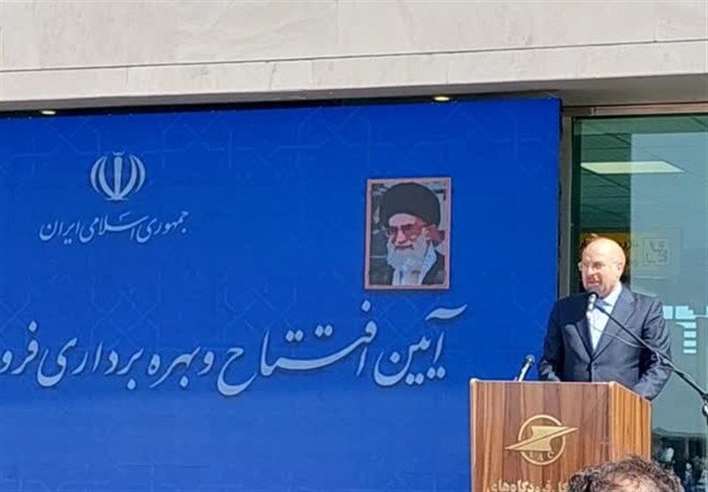 قالیباف: مسیر مسئولان برای غلبه بر گرانی و تورم ‌درست نیست/ چرا به عنوان قطب تولید "نفت و گاز‌"‌ در زمستان گاز