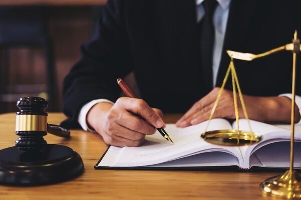 شکایت کارگر از کارفرما بابت عدم پرداخت
