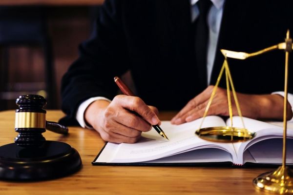 شکایت کارگر از کارفرما بابت عدم پرداخت