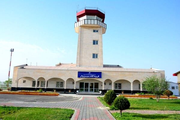 توقف ۶ ماهه پرواز فرودگاه سبزوار و بهانه‌گیری شرکت‌های هواپیمایی
