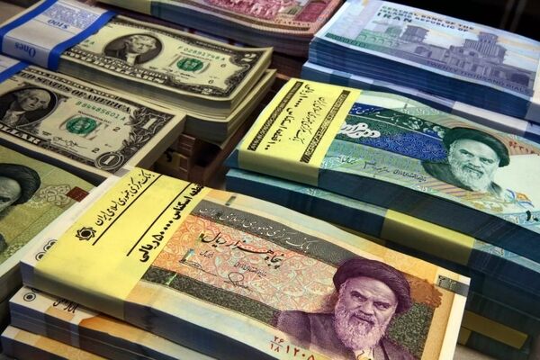دولت گام نخست را برای تغییر واحد از ریال به تومان و حذف چهار صفر از پول ملی برداشت