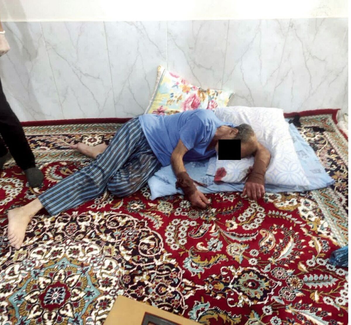 دستگیری مرد میانسالی که همسرش را خفه کرد توسط پلیس مشهد + عکس