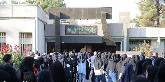 زنگ خطر برای آموزش‌وپرورش مشهد | چرا خراسان رضوی در میان ۴۰ رتبه برتر کنکور ۱۴۰۵ نبود؟