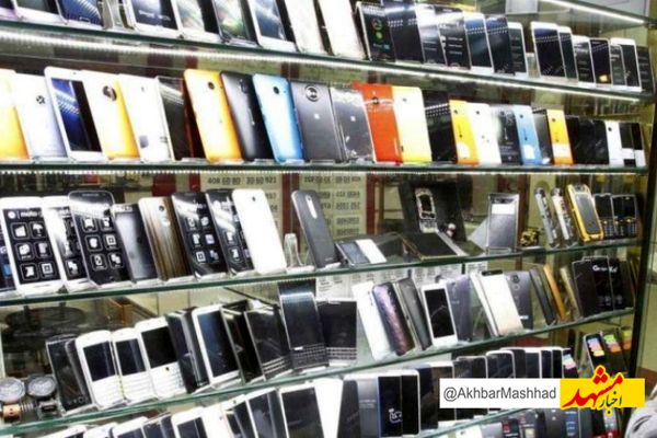 بازار موبایل زیر فشار دلار/مردم اصلا خرید موبایل را به تعویق نیاندازند