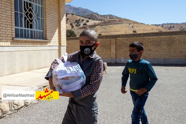 مدارس سنگی با بیش از ۱۰ دانش‌آموز در کلات حذف می‌شوند
